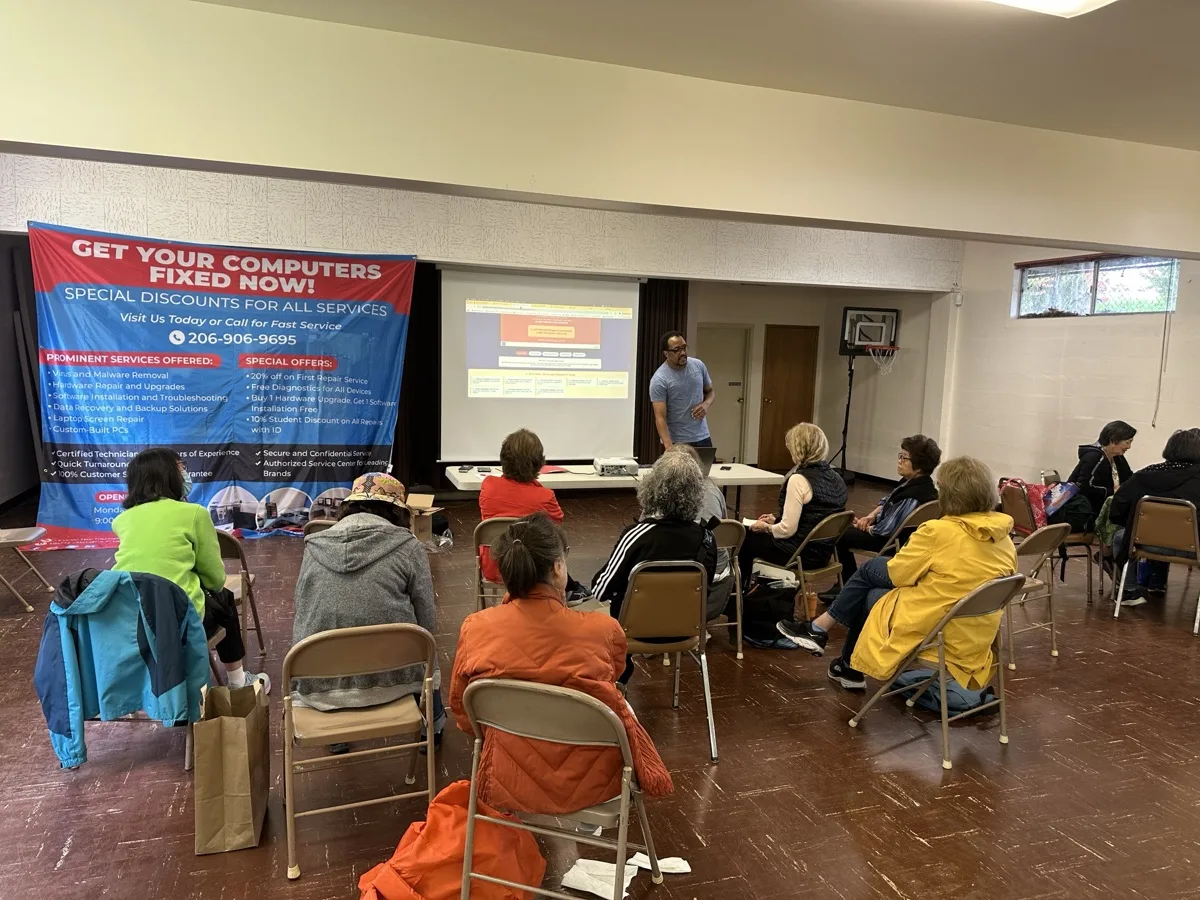 Community technology presentation delivered by Techs Repair staff in the Shoreline area